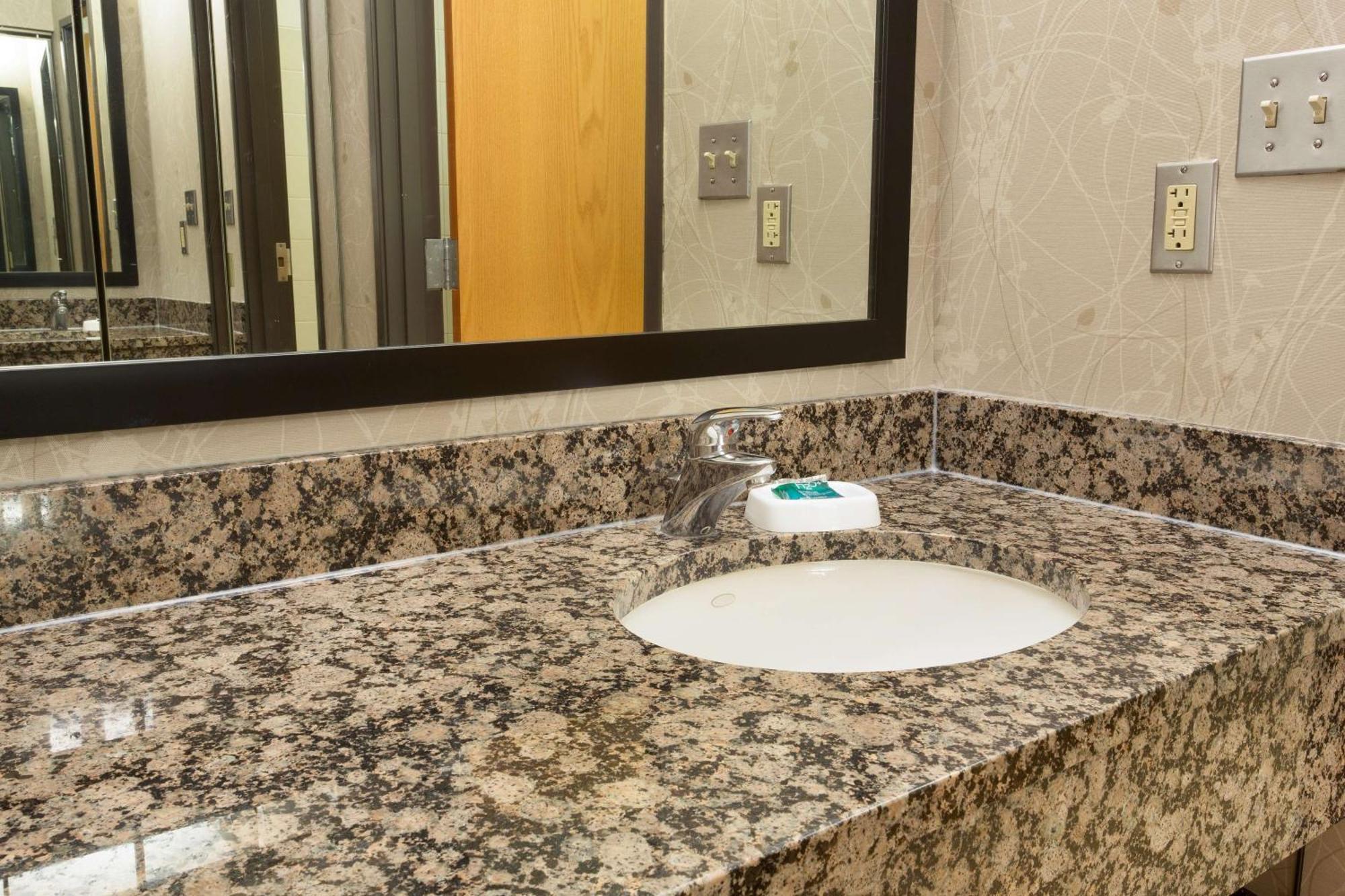 Drury Inn & Suites Lafayette La Extérieur photo